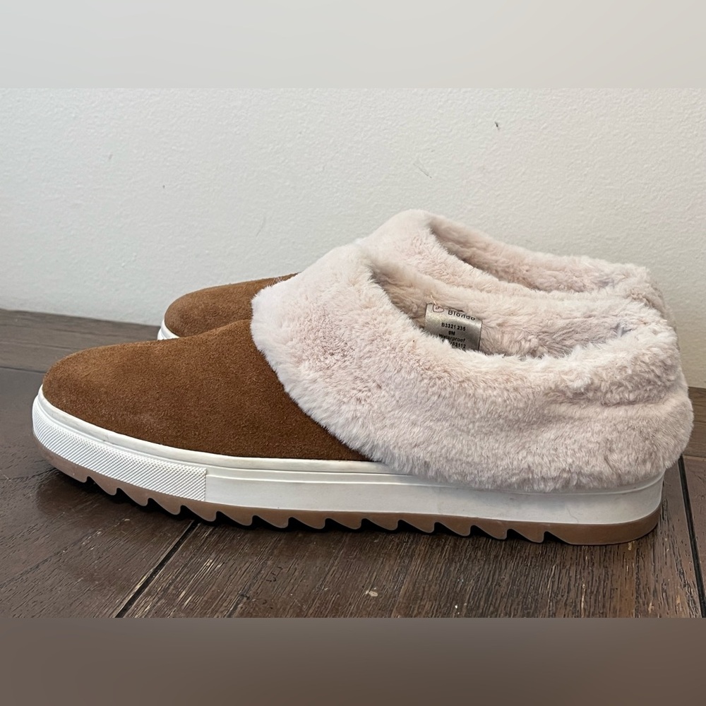Blondo Suri Waterproof Slip On Sneakers Womens size 9